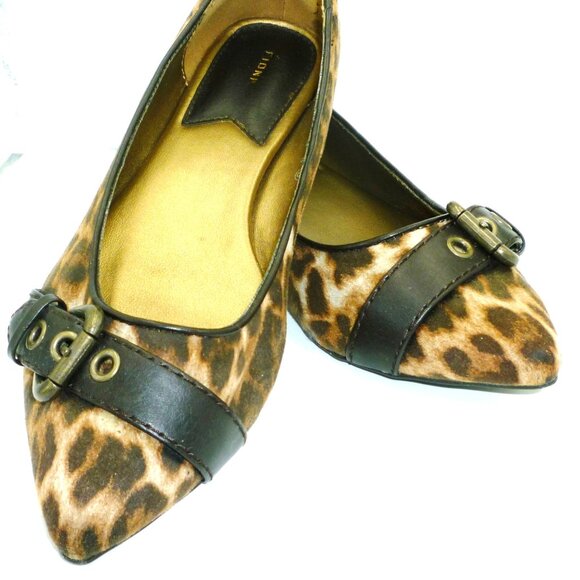 COMFORTABLE Flats Animal Print by Fioni Preowned Size 8 - Picture 1 of 5
